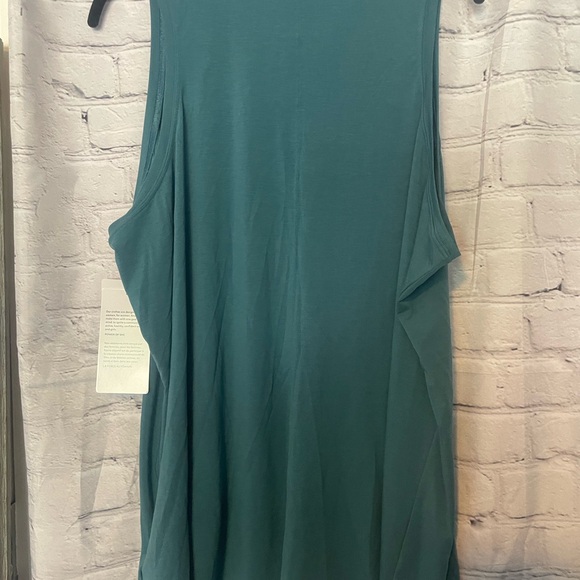 Athleta Radiate Tank - Picture 4 of 5